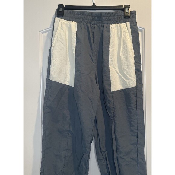 Fabletics Women's Alayia Color Block Storm Cloud Jacket & Track Pant Set Sz S - Picture 8 of 16